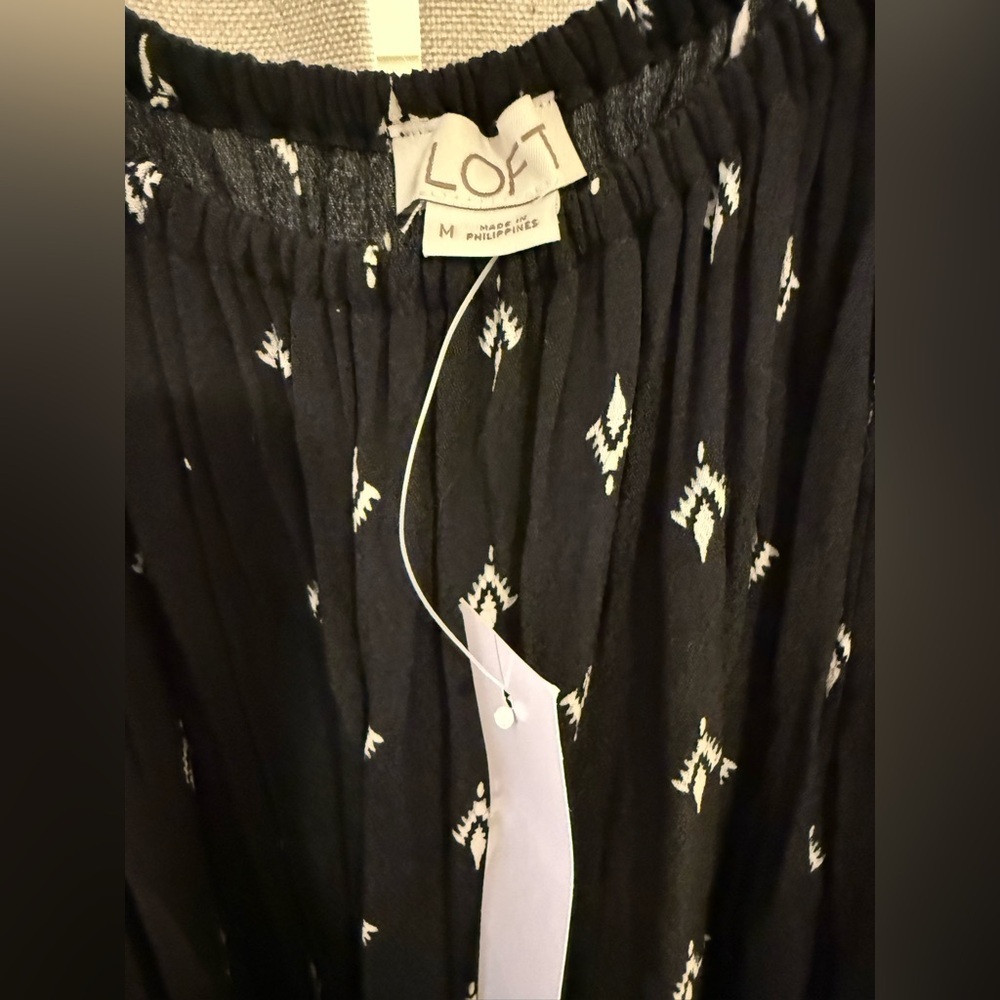 LOFT Crepe Cropped Wide Leg Patterned Belted Jumpsuit M New - Picture 2 of 3